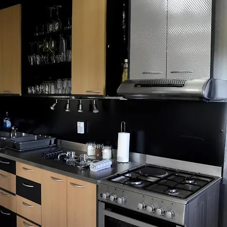 Mbglasshouse Apartment *